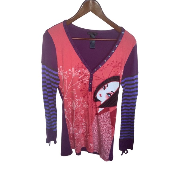 CUSTO Barcelona Graphic Printed Top - Picture 2 of 5